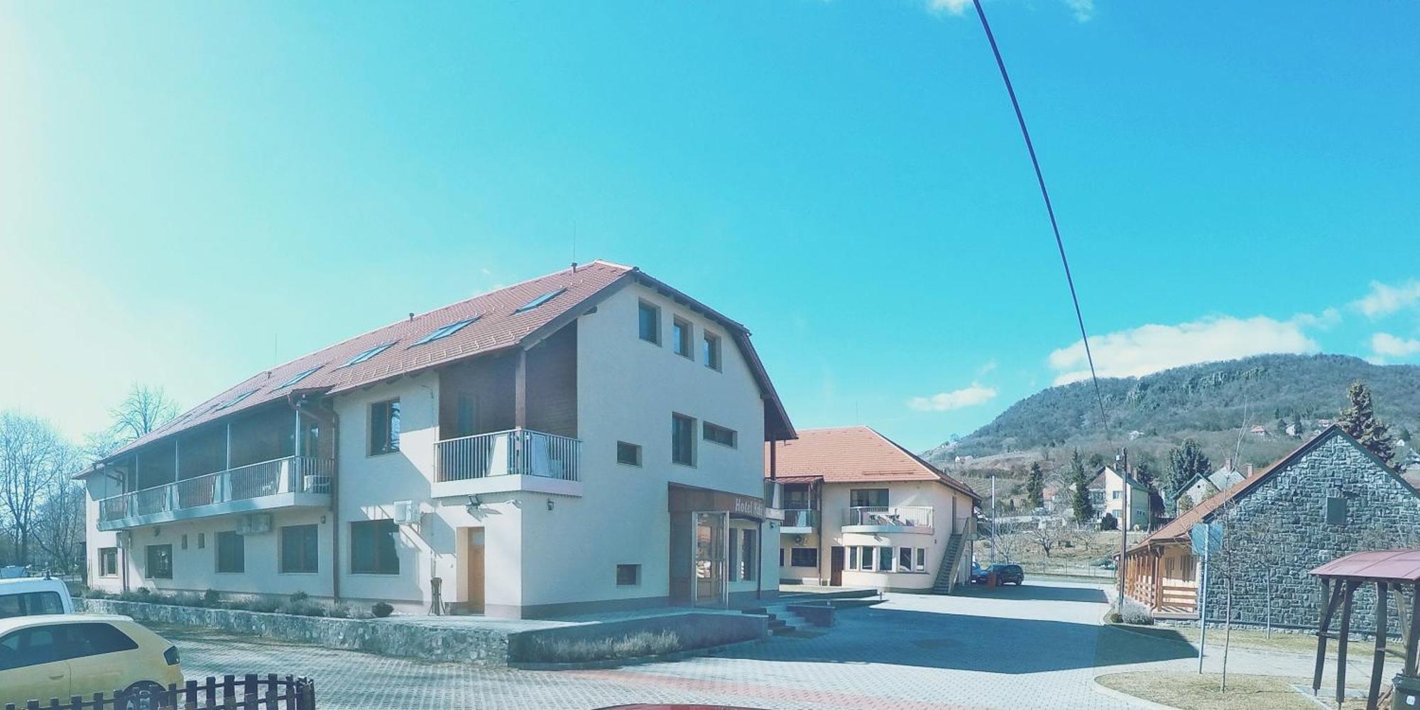 Hotel Halaszkert Badacsony Badacsonytomaj Dış mekan fotoğraf